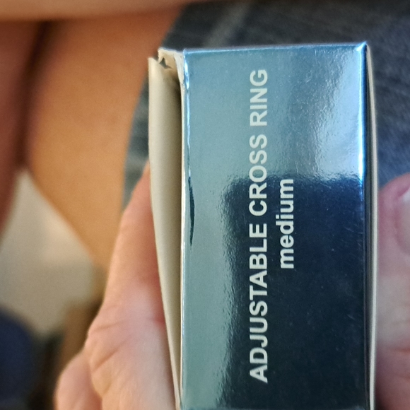 Vintage Avon adjustable cross ring - Picture 6 of 6